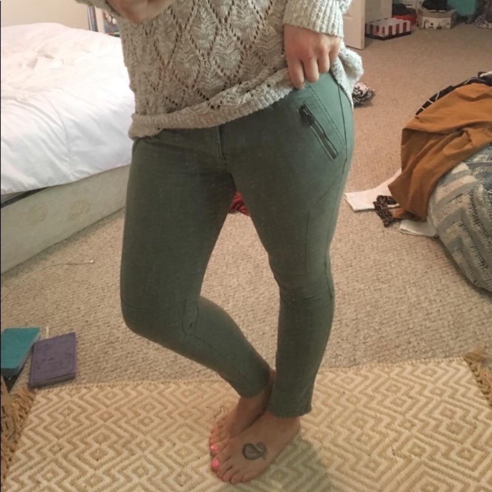 American eagle green jegging